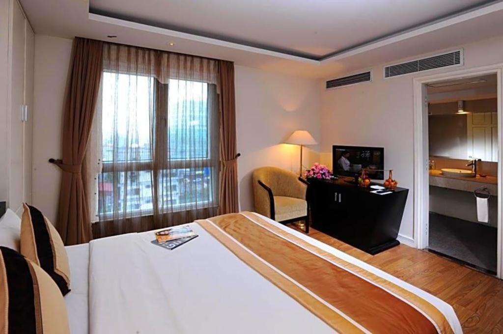 Khách sạn Cosiana Hà Nội 3*